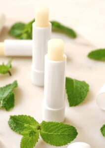 lip balm using by petroleum jelly